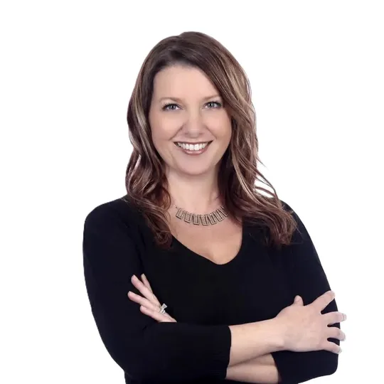 Jennifer Iadarola, Agent in  - Compass