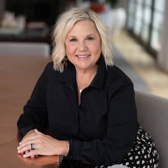 Christi Clark, Agent in  - Compass