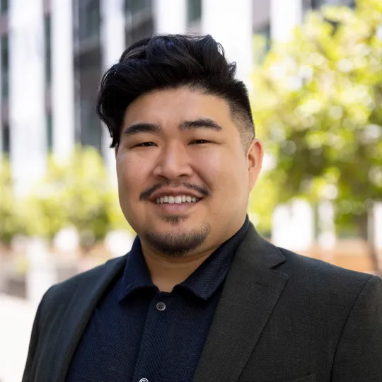 Bryant Huang, Agent in  - Compass