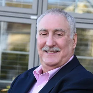 Stuart Goldstein, Agent in  - Compass