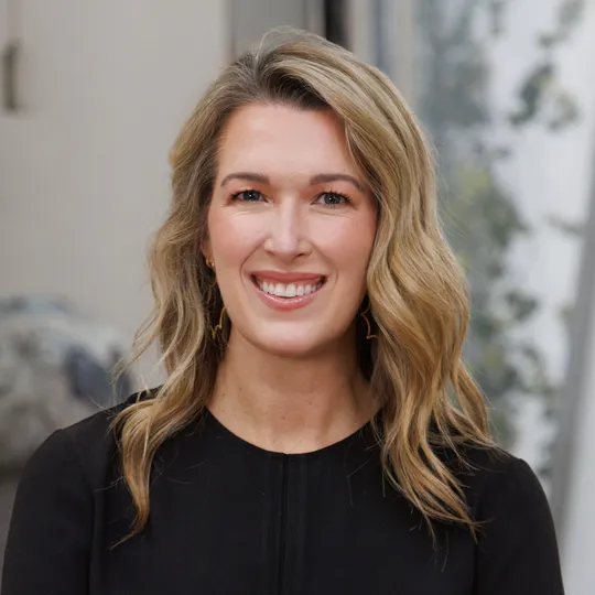 Callie Katt, Agent in  - Compass