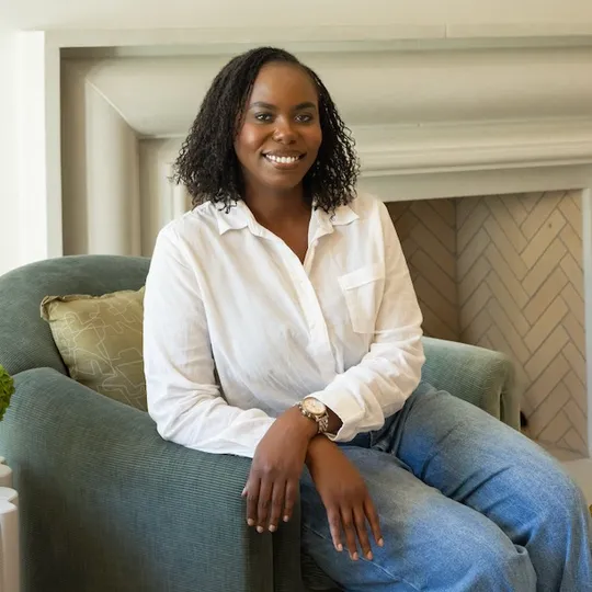 Ivy Kibagendi, Agent in  - Compass