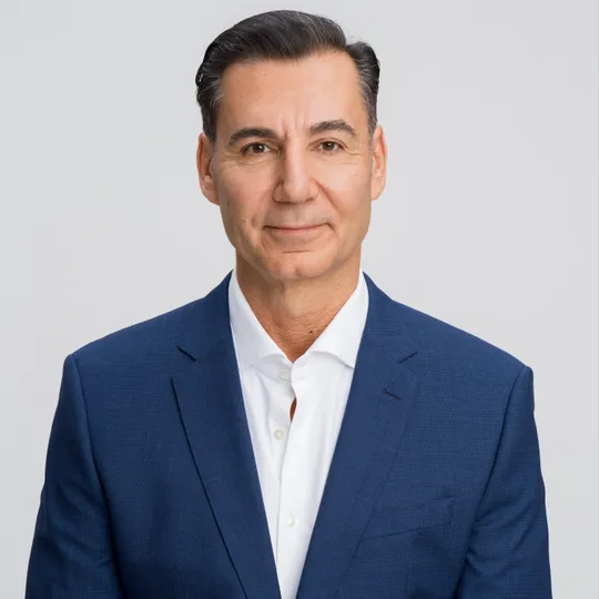 Harry Triantis, Agent in  - Compass