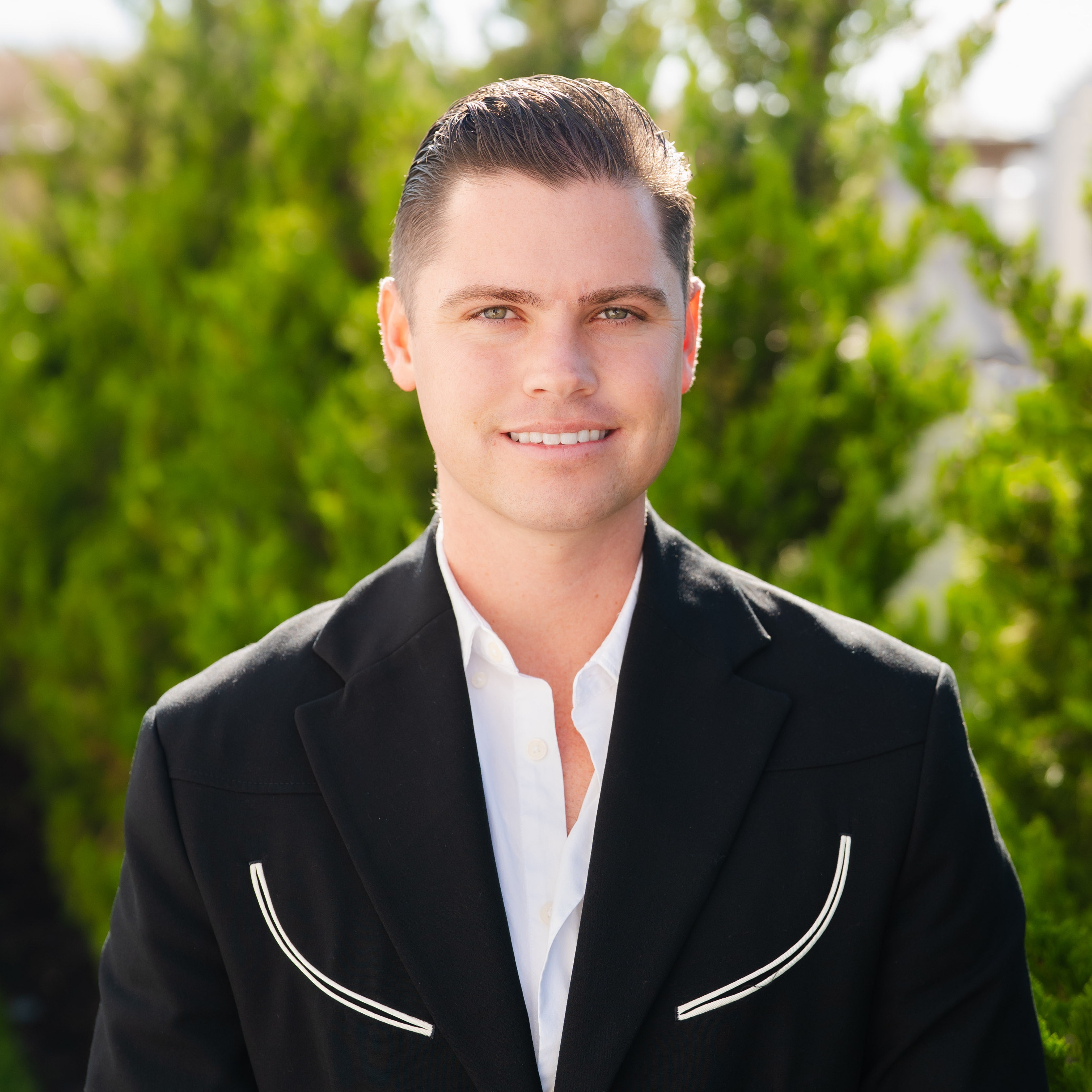 Headshot of Sean Eccleston