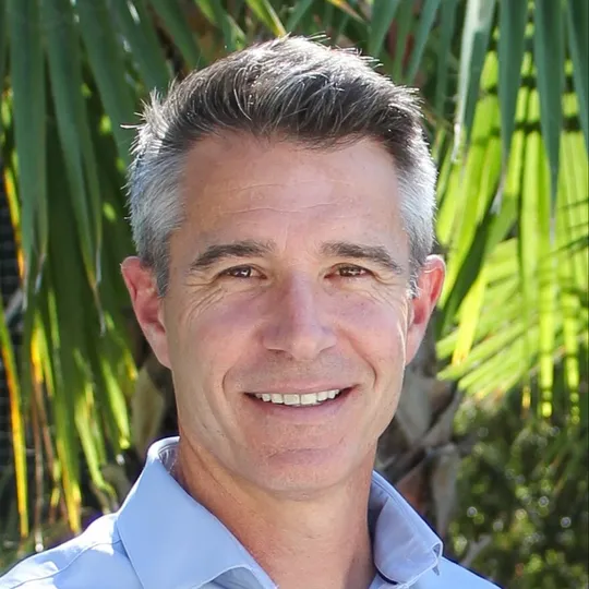 Erin McCoin, Agent in  - Compass