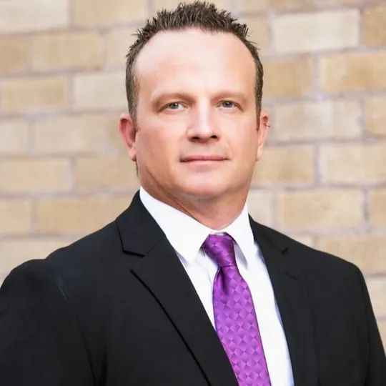 Michael Penning Jr, Agent in  - Compass