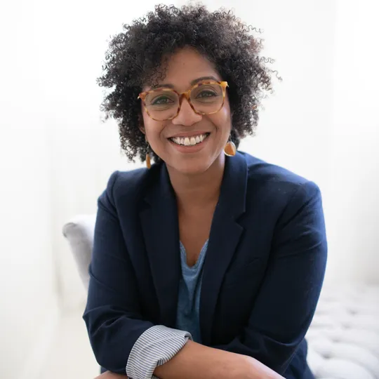 Kisha Linebaugh, Agent in  - Compass