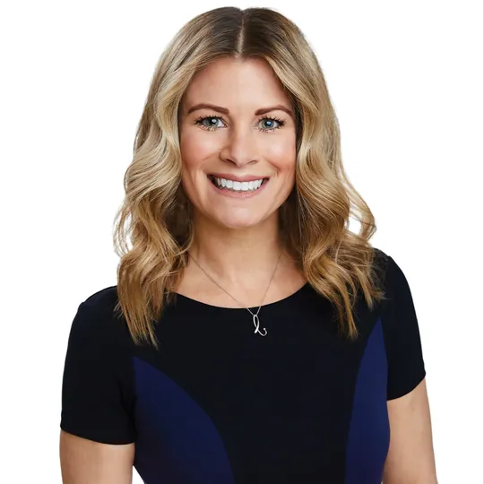 Brooke Williamson, Agent in  - Compass