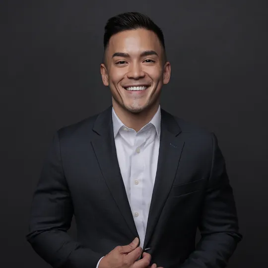 Johnny Lee, Agent in  - Compass