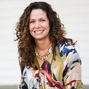 Jennifer Claxton
