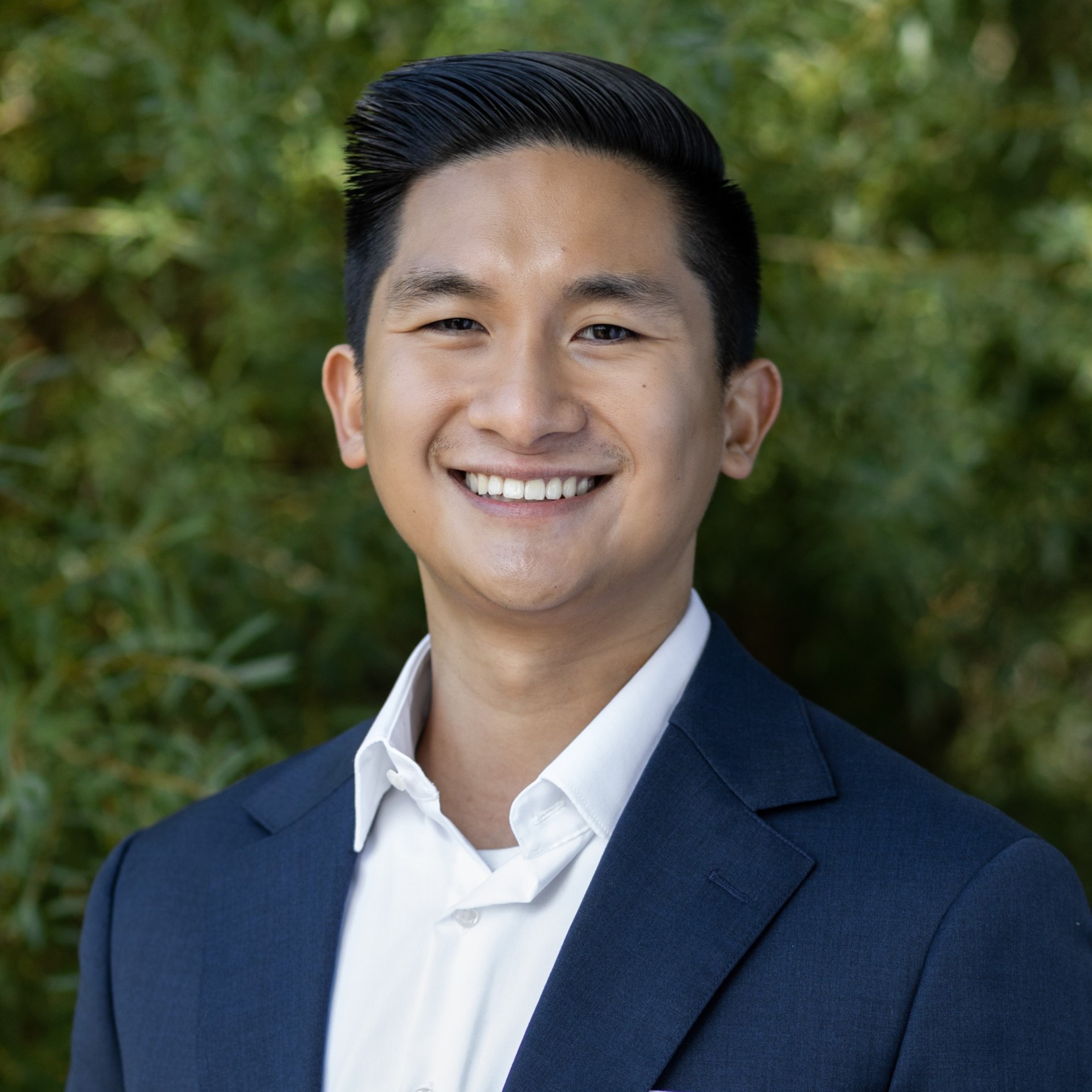 Dennis Nguyen, Real Estate Agent Compass