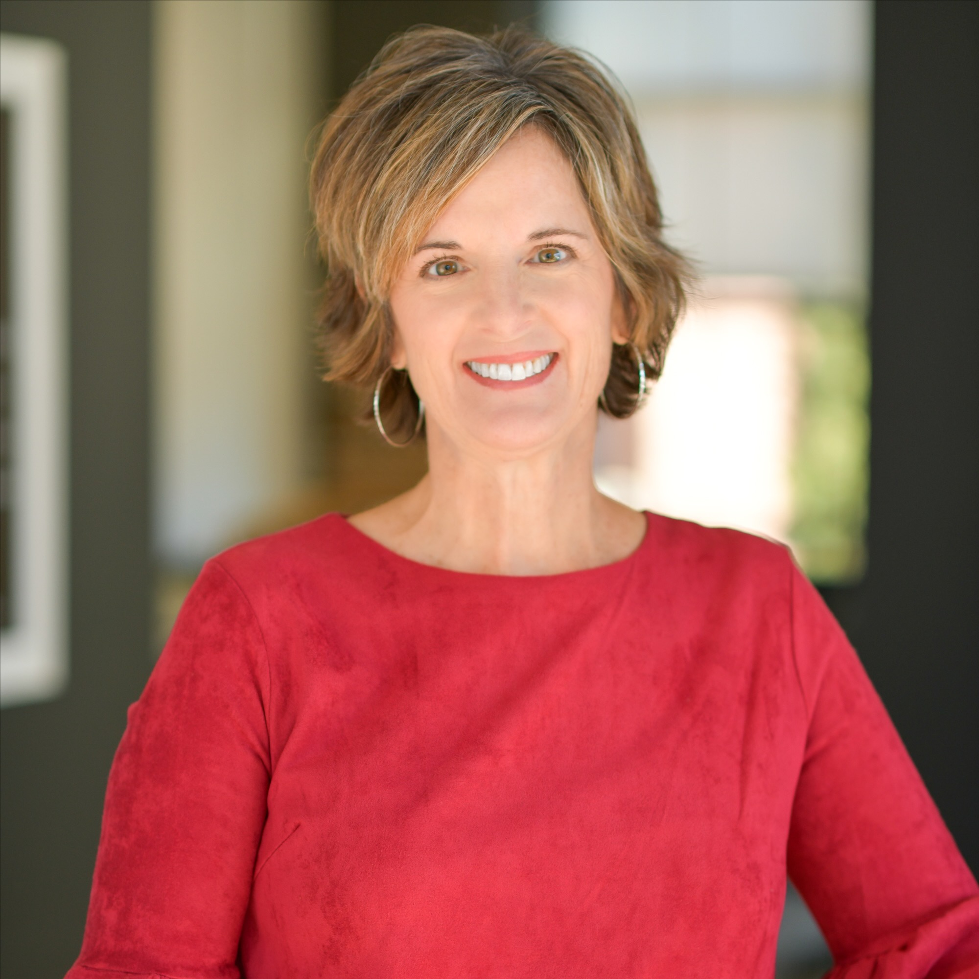 Headshot of Jill Hume