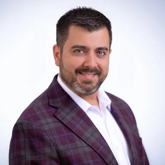 Michael LoCascio, Agent in  - Compass