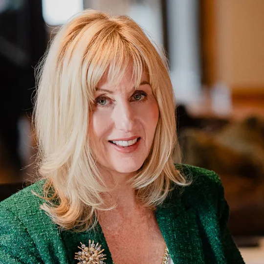 Shannon Rohn, Agent in  - Compass