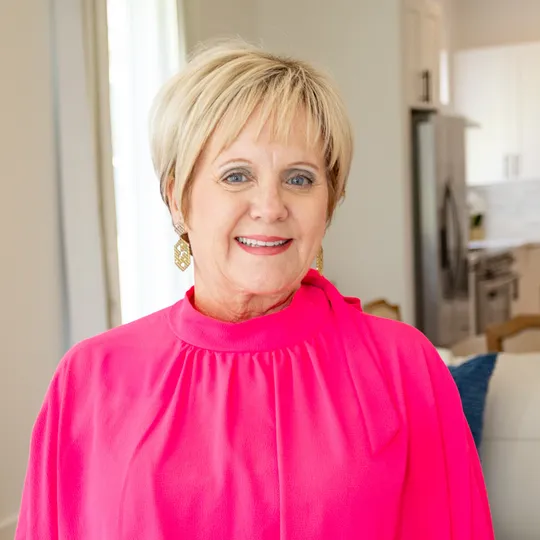 Kim Blanchard, Agent in  - Compass