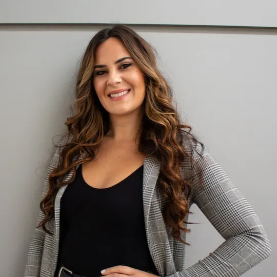 Keeva Hartzell, Agent in  - Compass