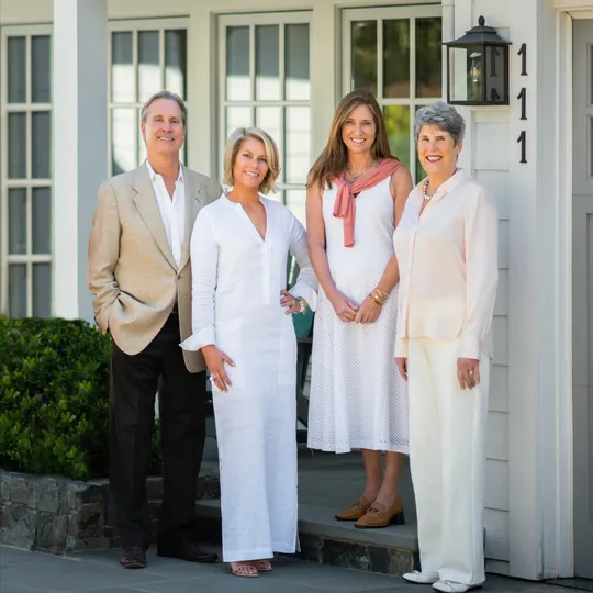 The Beaubelle Group, Agent in  - Compass