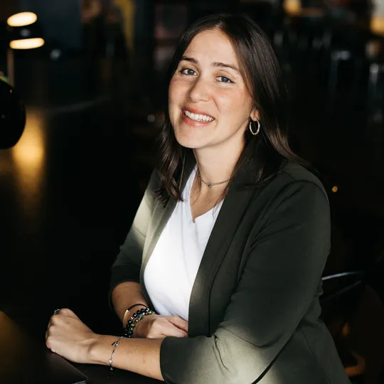 Alysha Musser, Agent in  - Compass