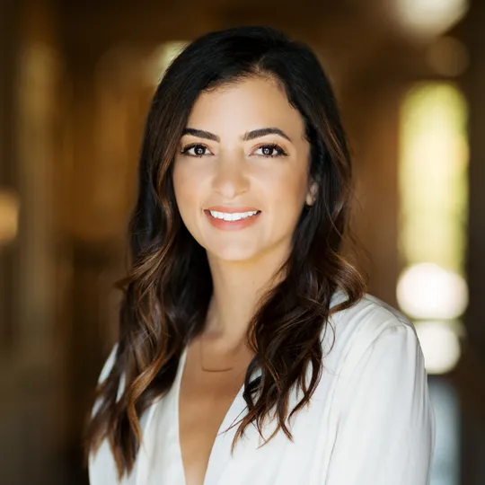 Jackie Bubbel, Agent in  - Compass