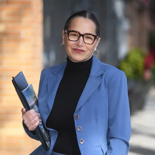 Maria Fitzgerald, Agent in  - Compass