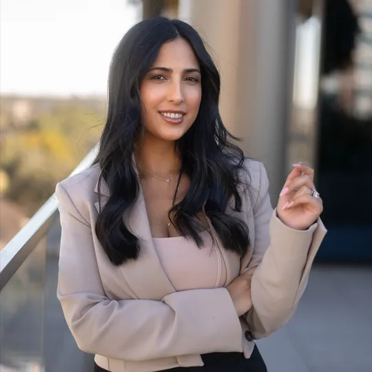 Tzlil Trabelsi, Agent in  - Compass