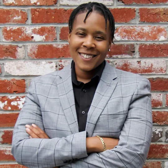 Regina Johnson, Agent in  - Compass