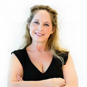 Jeanne Keating