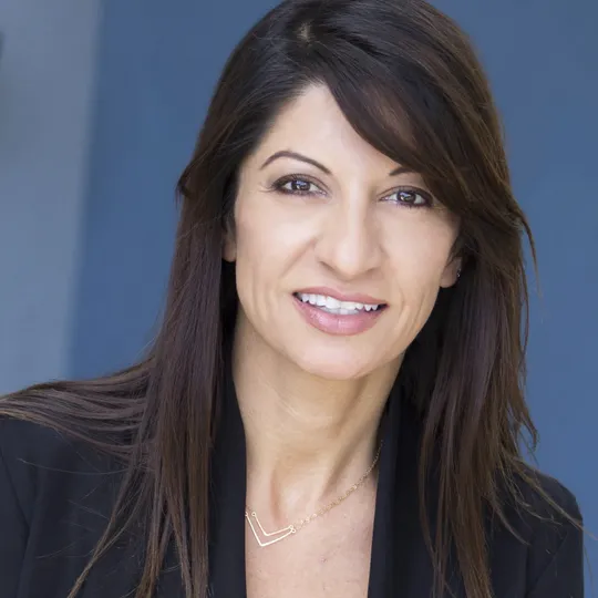 Mina Azami, Agent in  - Compass