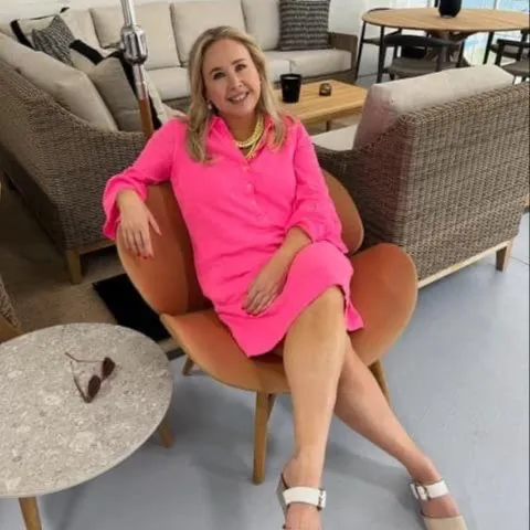 Amy Wease, Agent in  - Compass