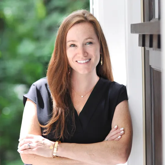 Ashley Earle, Agent in  - Compass