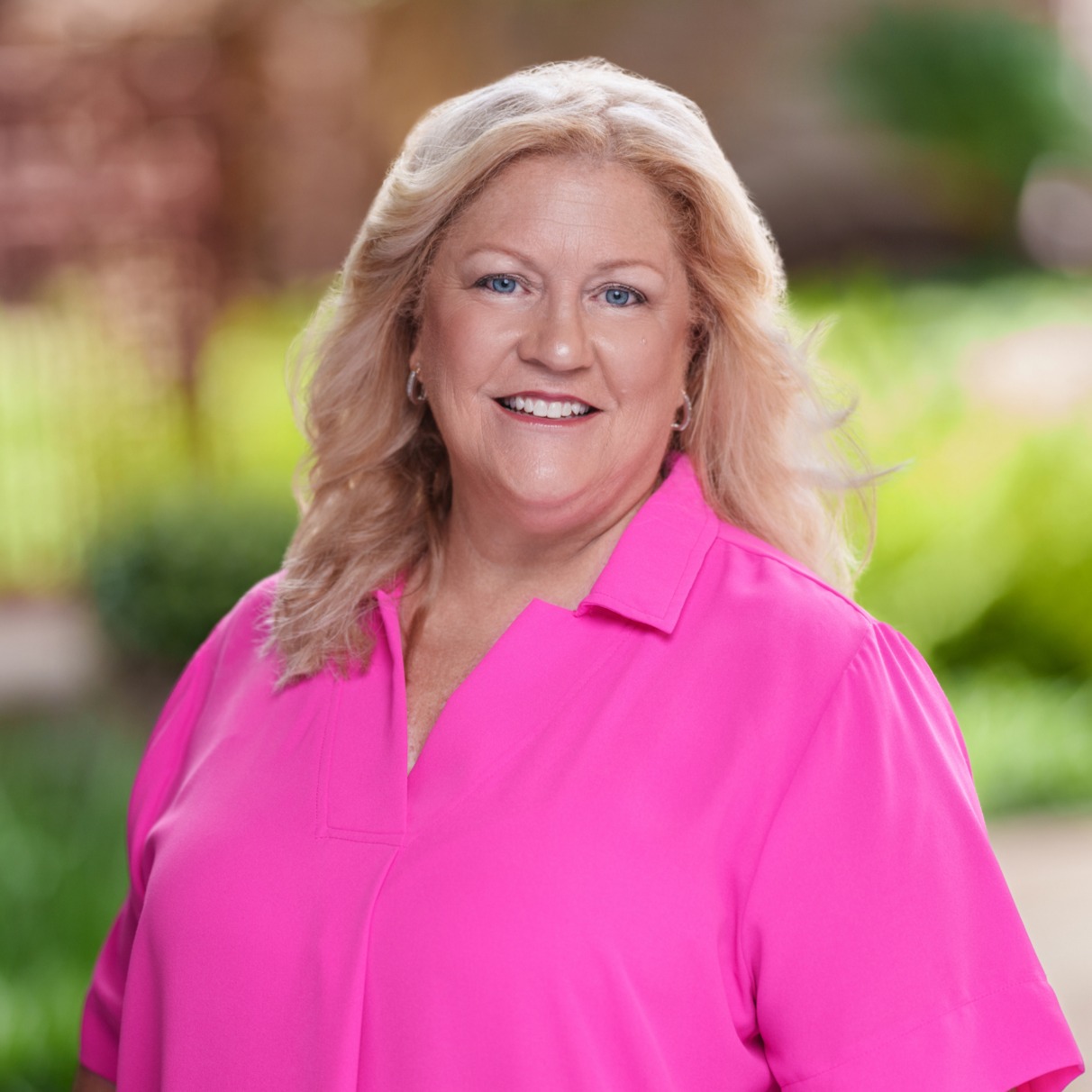 Headshot of Jennifer Steen