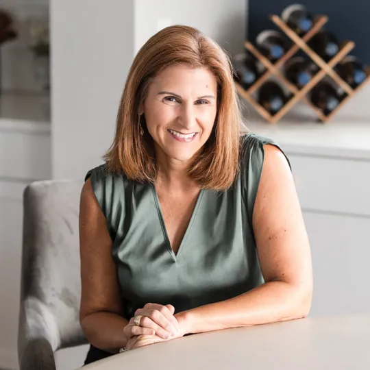 Jaci Ward, Agent in  - Compass