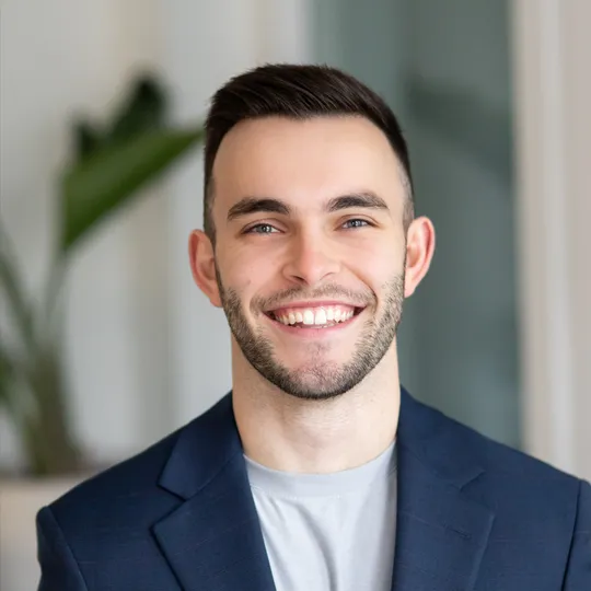 Brandon Johns, Agent in  - Compass