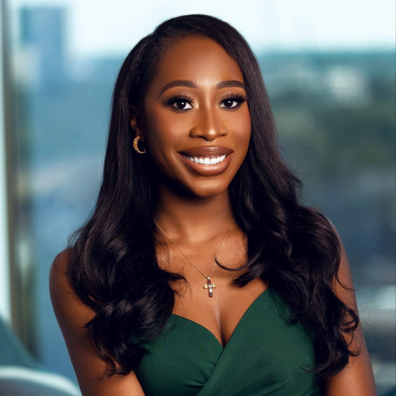 Lydia Ezeakor, Real Estate Agent Compass