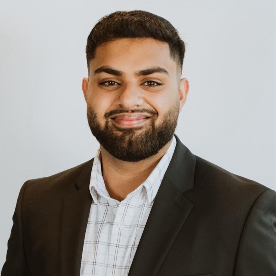 Headshot of Ashmir Mehandi