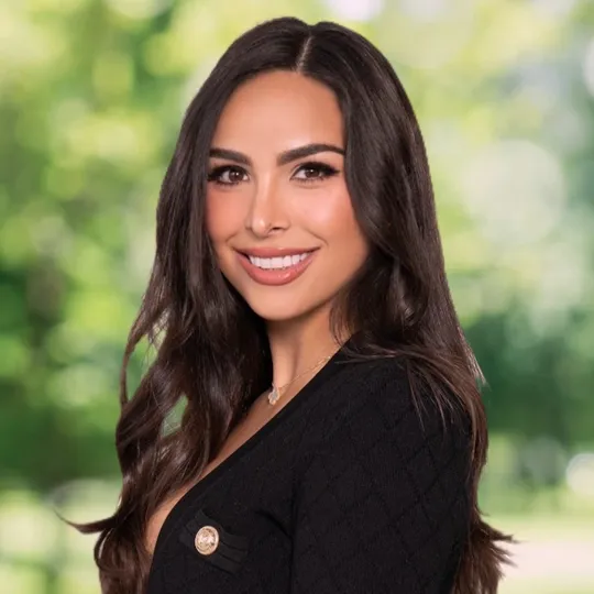 Maura Alejandra Padron, Agent in  - Compass