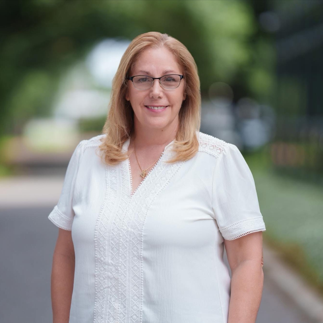 Headshot of Dianne Hebert