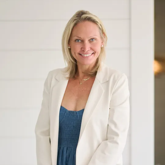 Megan Burley, Agent in  - Compass