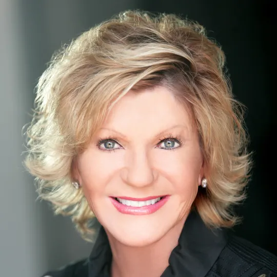 Lynn Robin, Agent in  - Compass