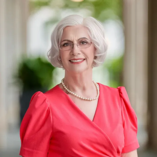 Cynthia Ahart, Agent in  - Compass