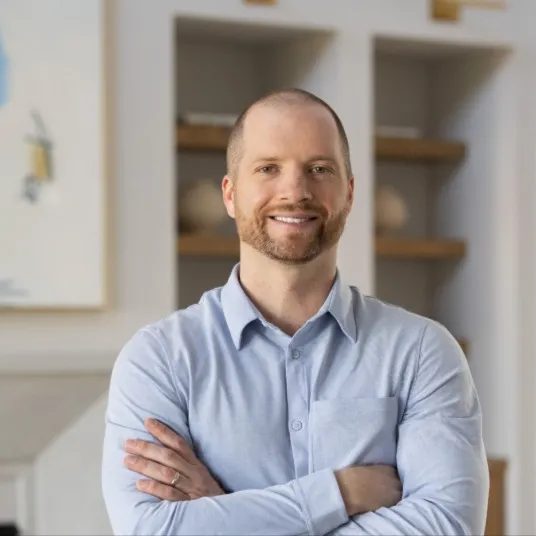 Jonathan Buntin, Agent in  - Compass
