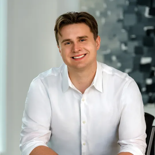 Keegan Posivio, Agent in  - Compass