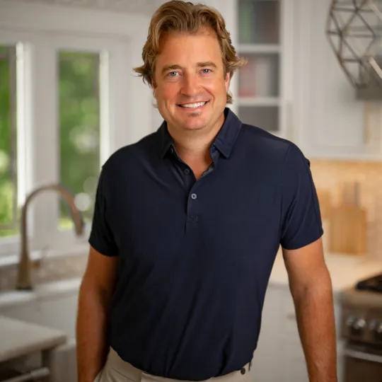 Scott Farrell, Agent in  - Compass