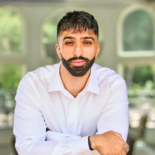 Ranvir Randhawa, Agent in  - Compass