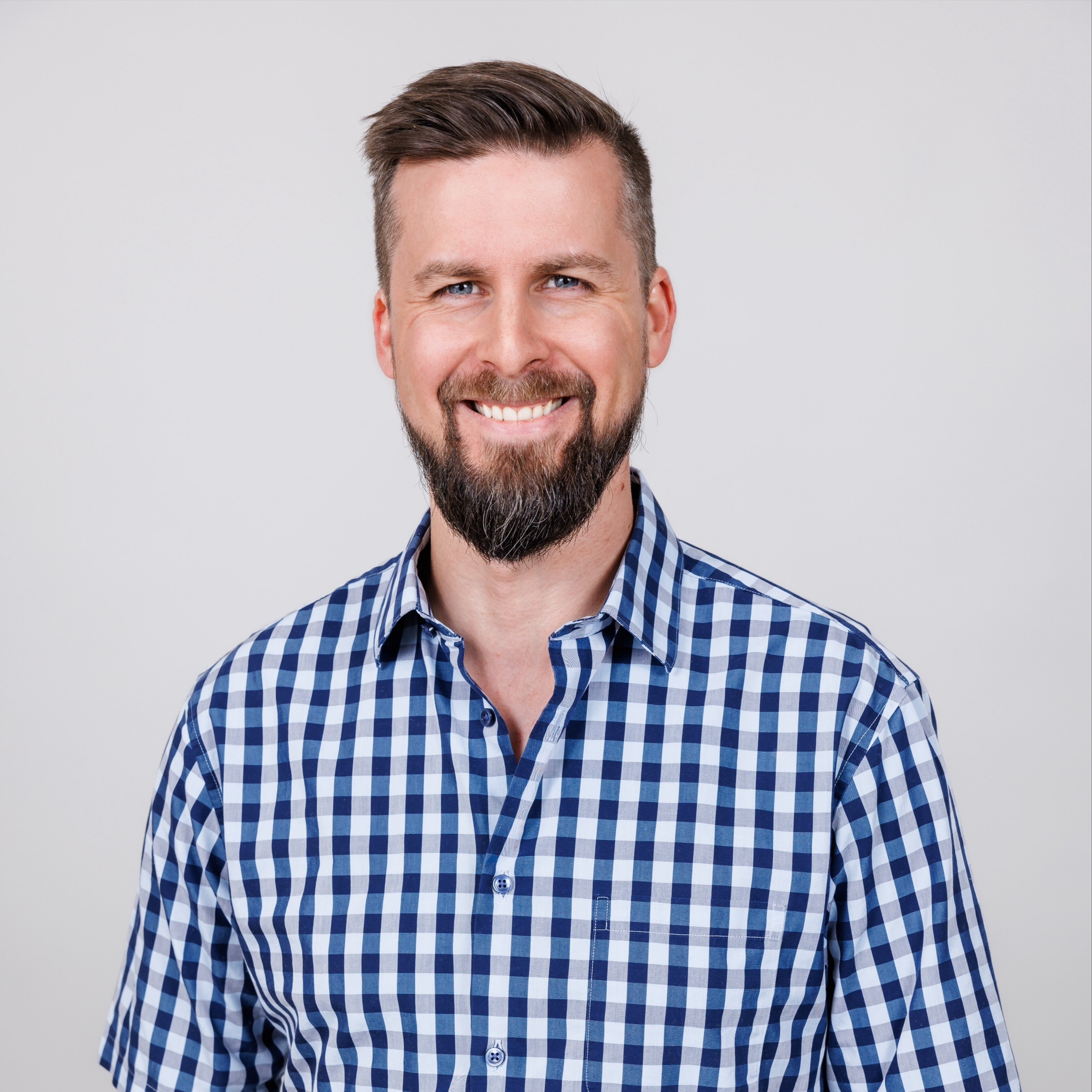 Headshot of Levi Bennett