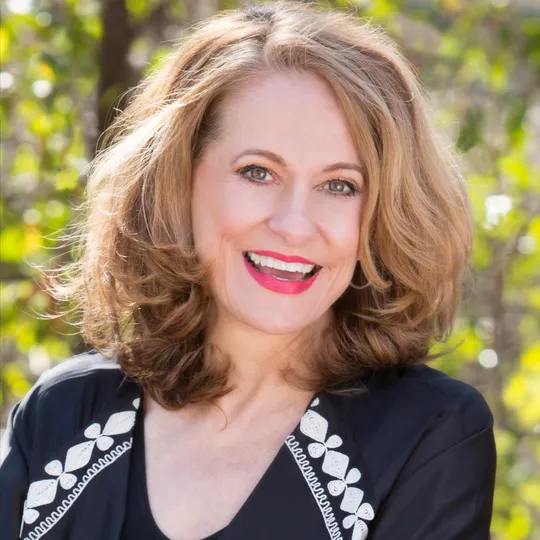 Nyda Faith, Agent in  - Compass