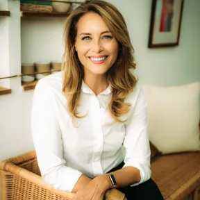 Kristin Fox