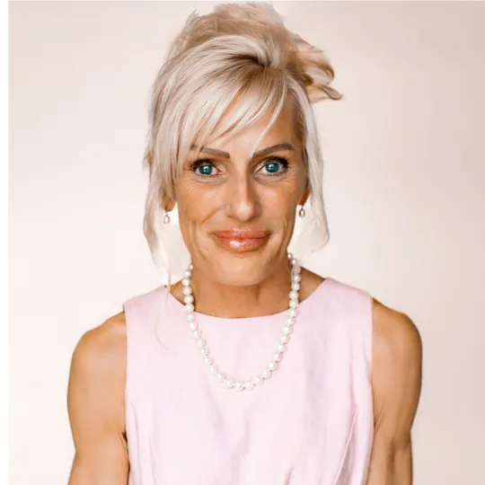 Jennifer Haug, Agent in  - Compass