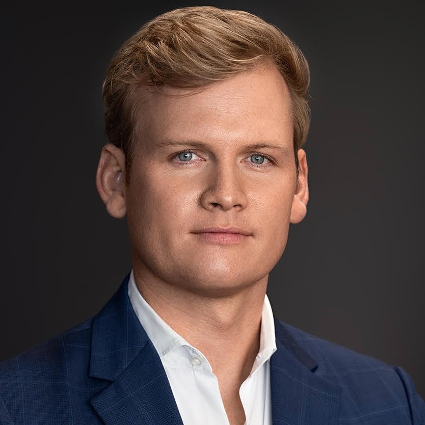 Headshot of Michael Sweat