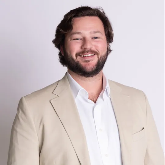 Sam McCamy, Agent in  - Compass